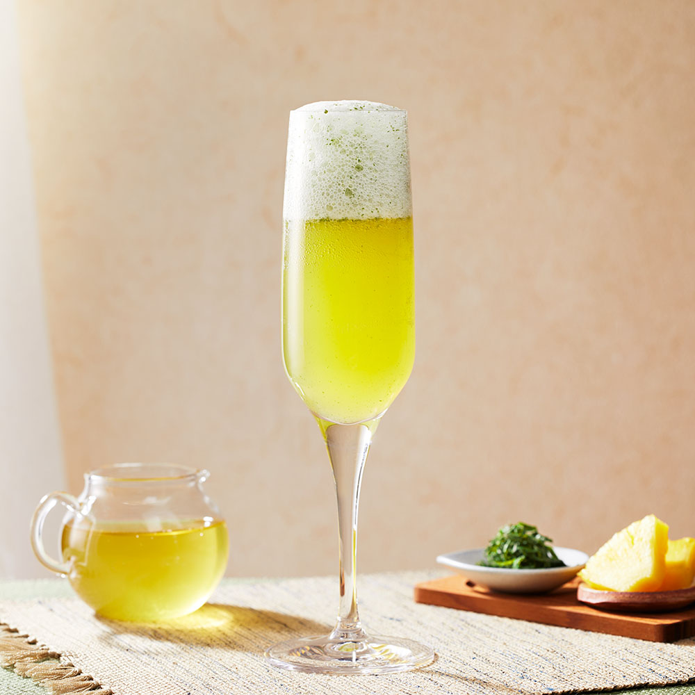 大葉と緑茶のトロピカル焼酎カクテル